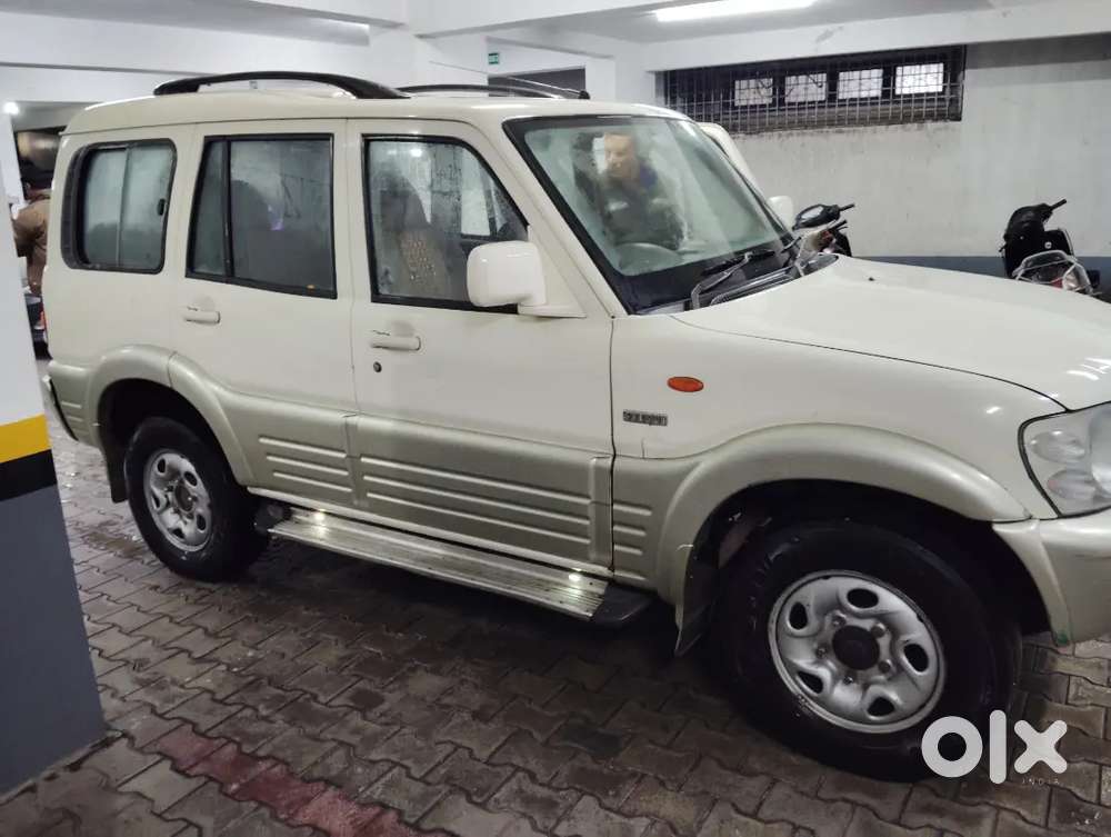 Mahindra Scorpio Classic 2006 Diesel 163000 Km Driven