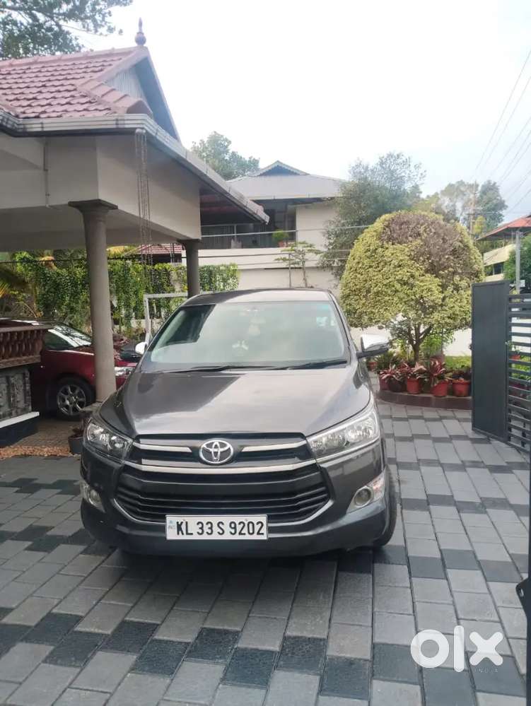 Toyota Innova Crysta 2.8 2018 Last. Cruise Control