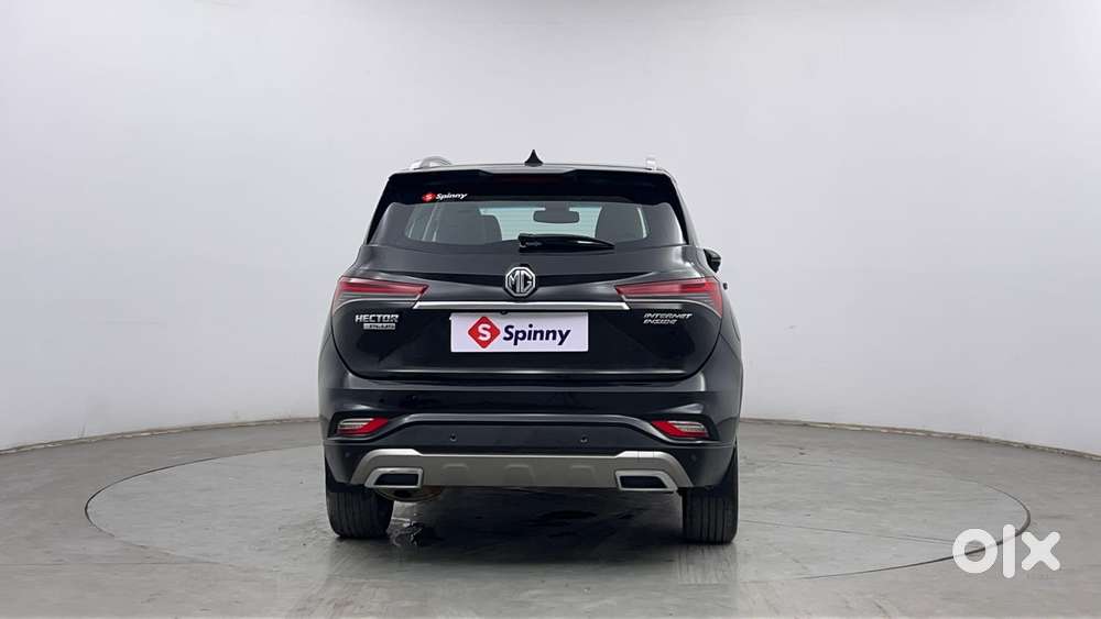 Mg Hector Plus 1.5 Sharp Turbo Cvt 6 Str, 2022, Petrol