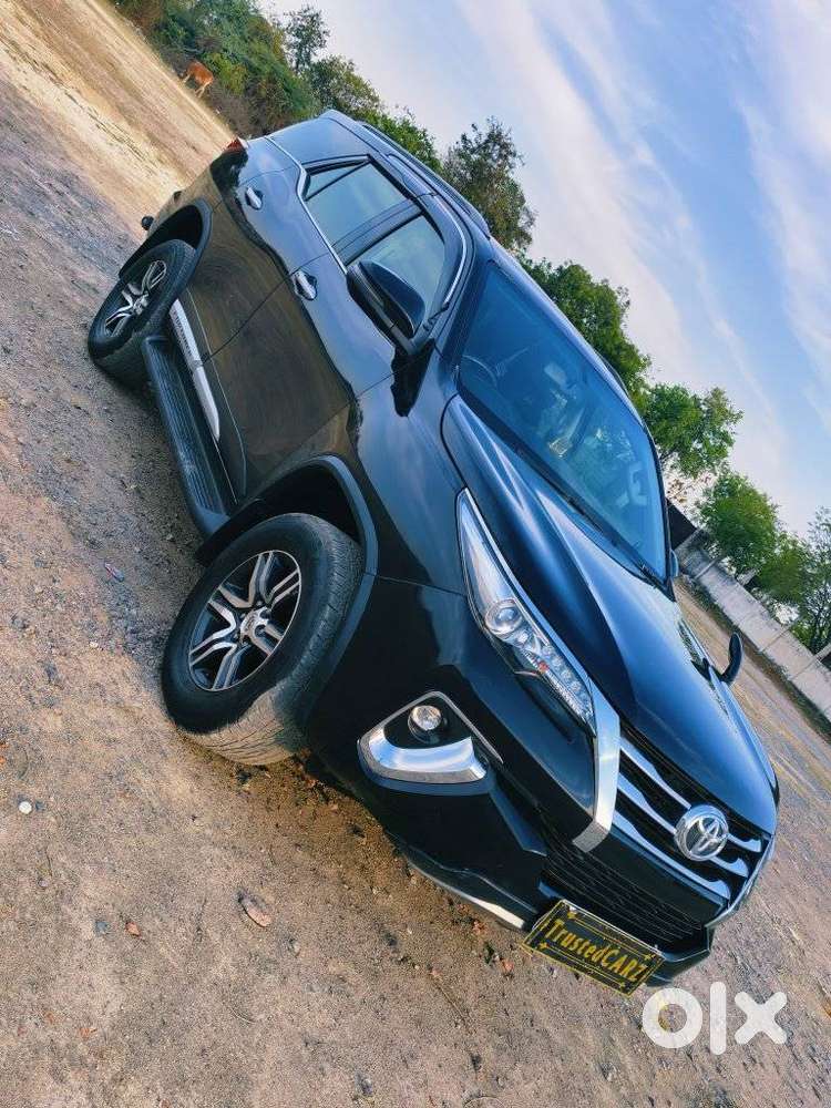 Toyota Fortuner 4x2 At 2.8 Diesel, 2019, Diesel