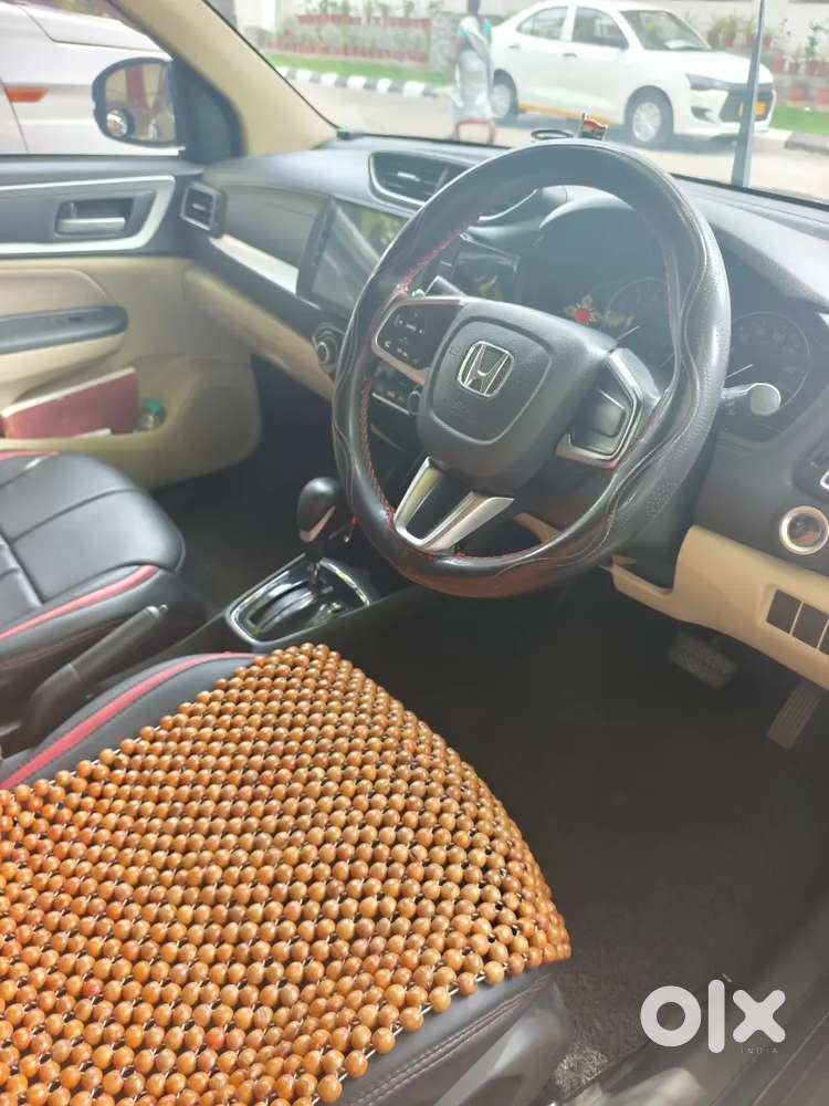 Honda Amaze 2025 Petrol Well Maintained