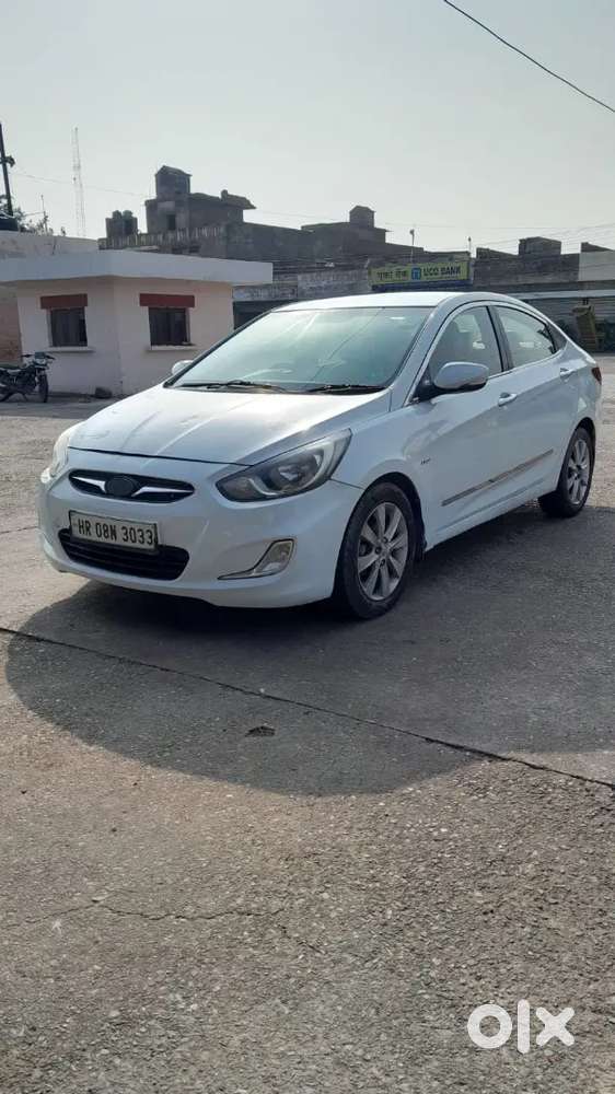Hyundai Verna 2011 Diesel Manual