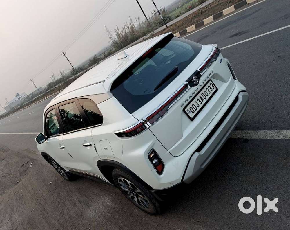 Maruti Suzuki Grand Vitara 1.5 Zeta Smart Hybrid At, 2023, Petrol