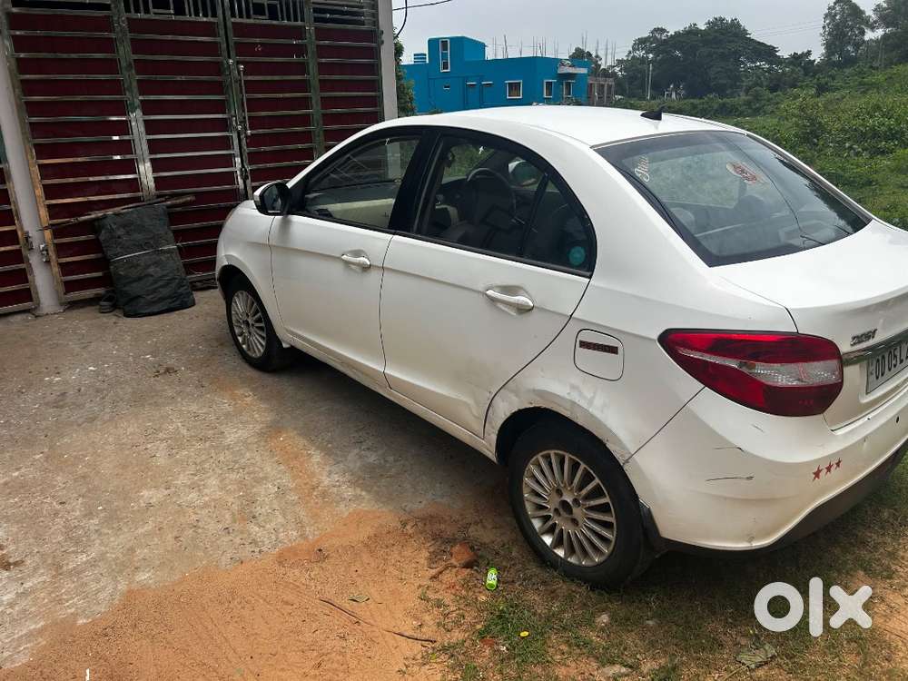 Tata Zest In Good Condition With Back Camera For Parking