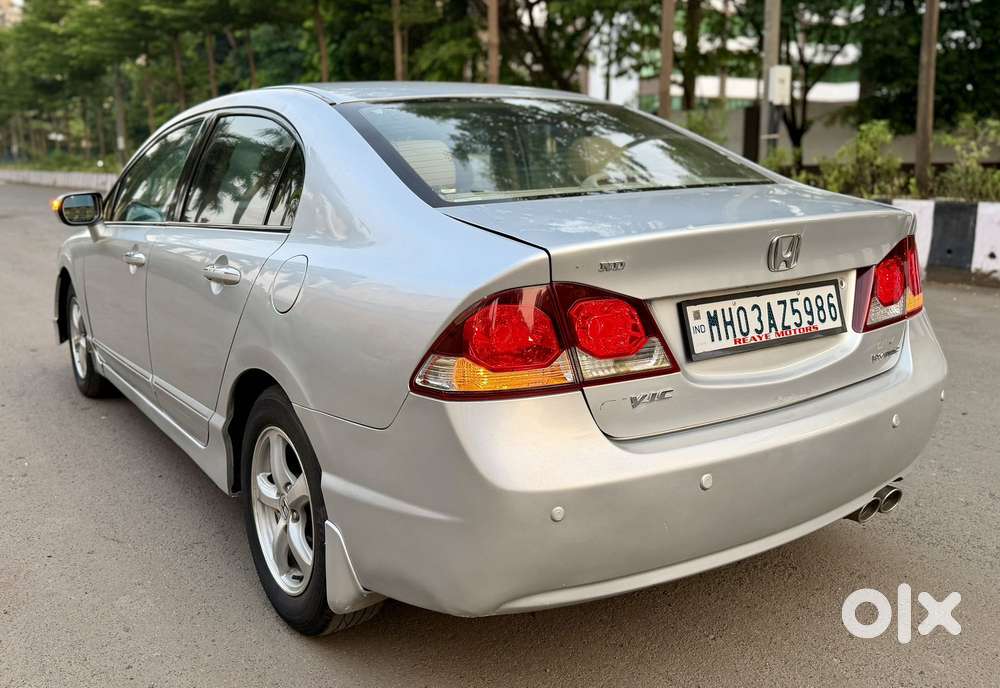 Honda Civic 1.8 V Mt, 2011, Petrol