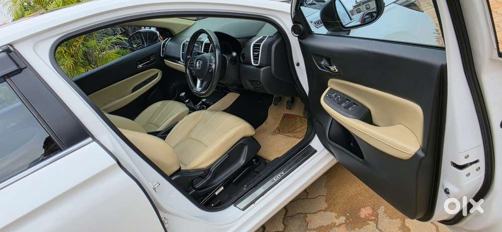 Honda City Zx Petrol Mt, 2023, Petrol