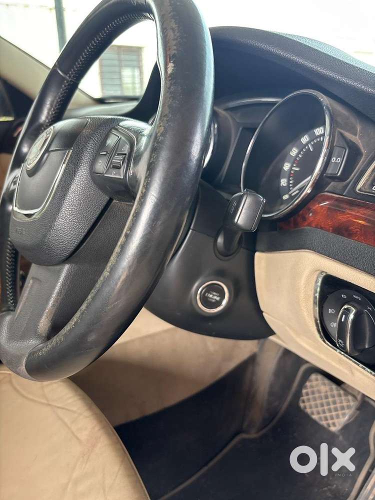Skoda Superb 2012 Diesel Well Maintained
