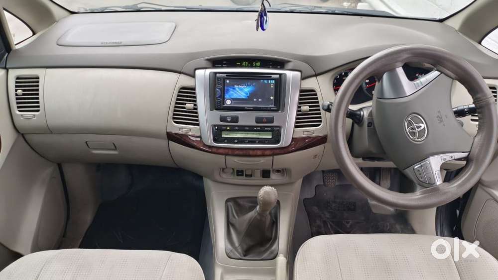 Toyota Innova 2.5 V 7 Str, 2014, Diesel