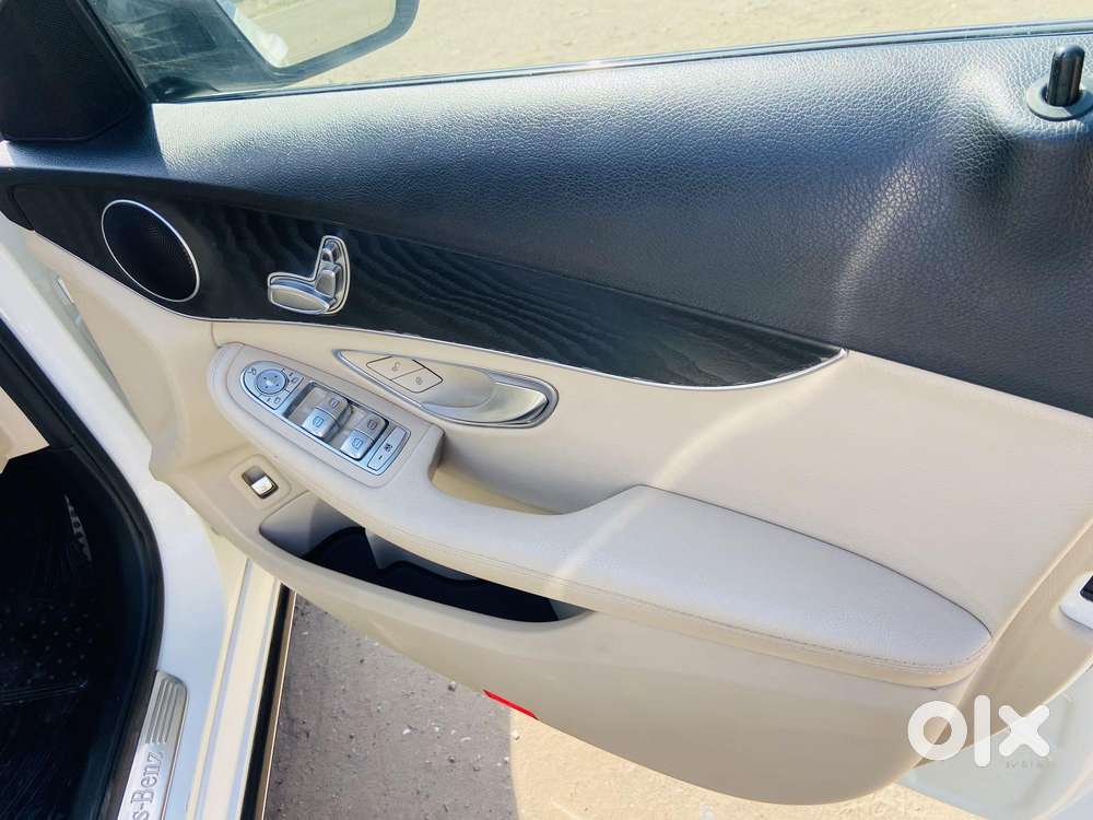 Mercedes-benz C-class C 200, 2019, Petrol