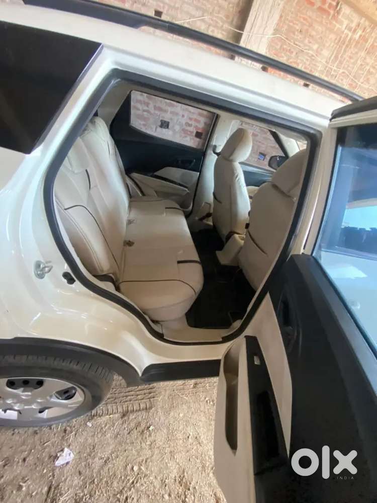 Mahindra Xuv300 2023 Diesel 36000 Km Driven