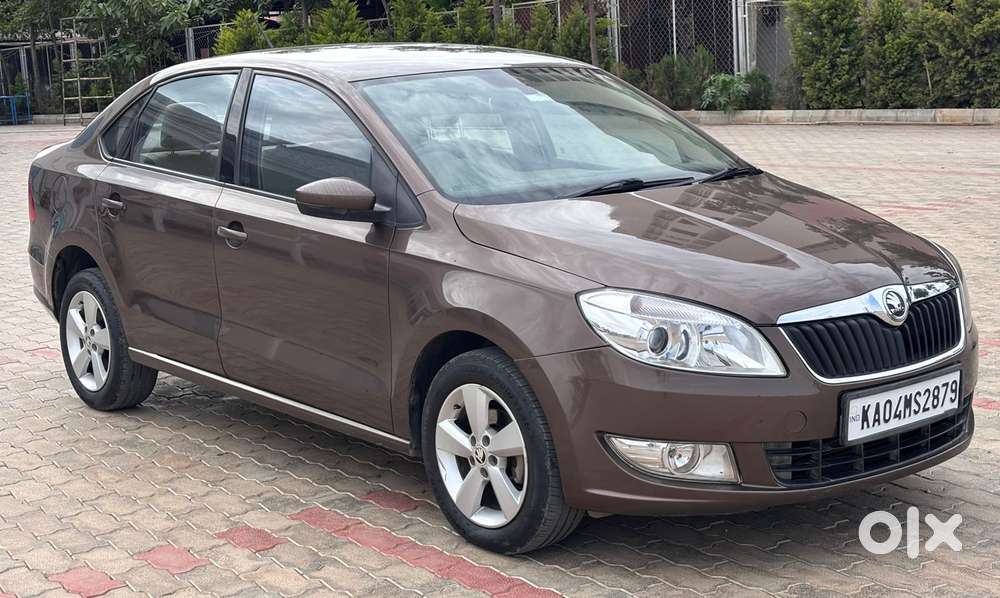 Skoda Rapid [2016-2020] 1.5 Style Plus Tdi At, 2016, Diesel