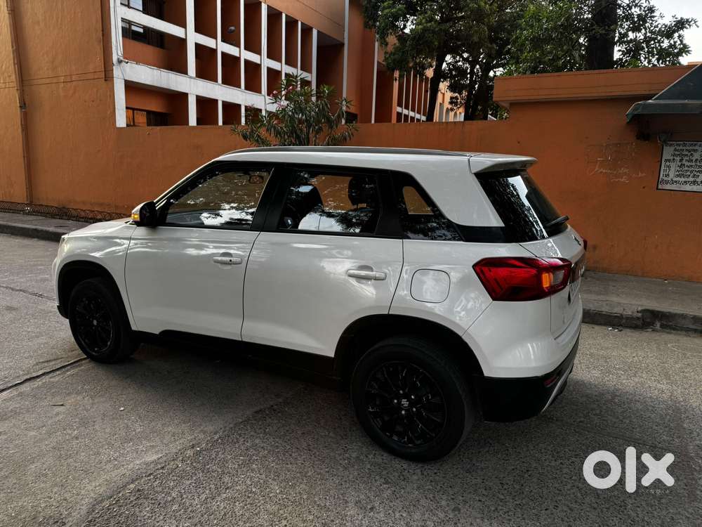 Maruti Suzuki Vitara Brezza Zxi + Mt, 2021, Petrol