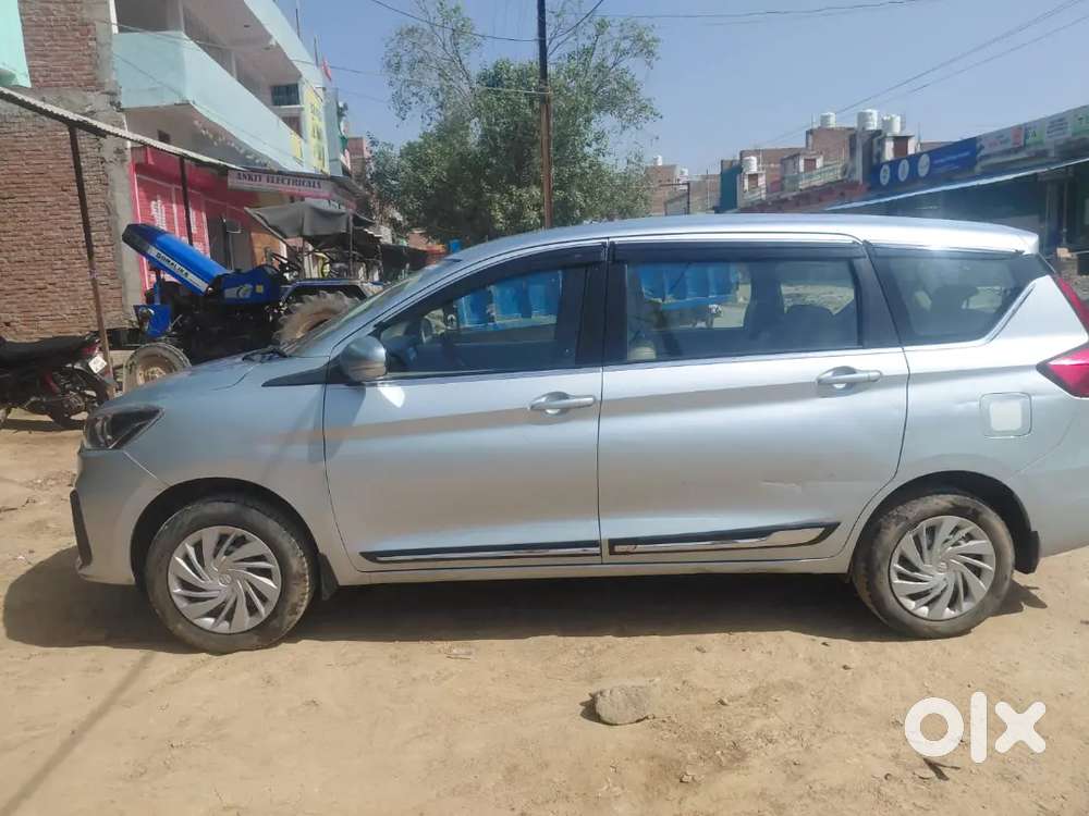 Maruti Suzuki Ertiga Vxi 2023