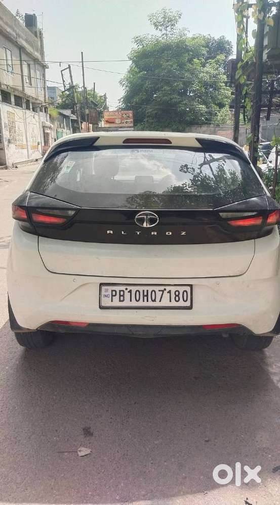 Tata Altroz 1.2 Xt, 2021, Petrol