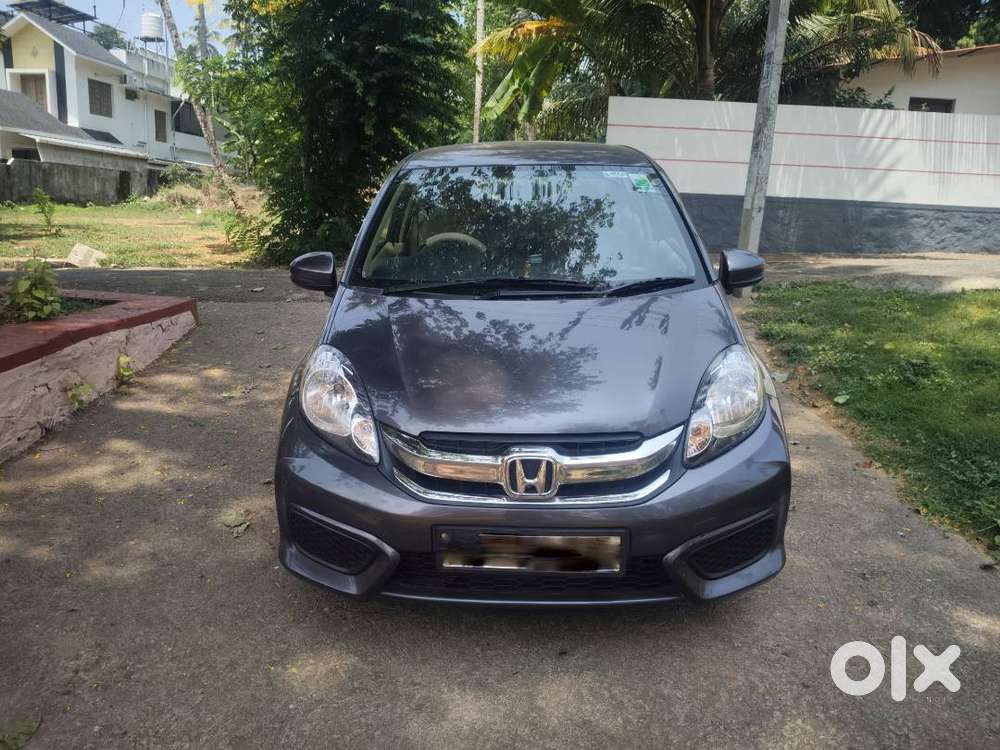 Honda Amaze Privilege Edition (2017)  36k Km  Full Honda Service His