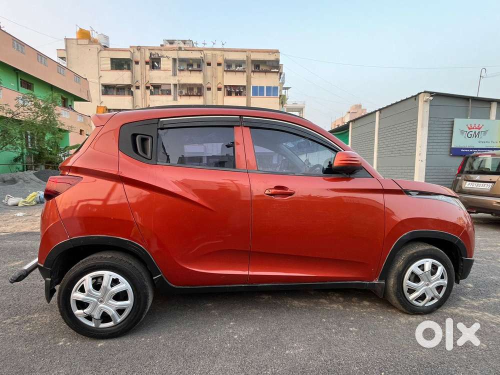 Mahindra Kuv 100, 2017, Petrol