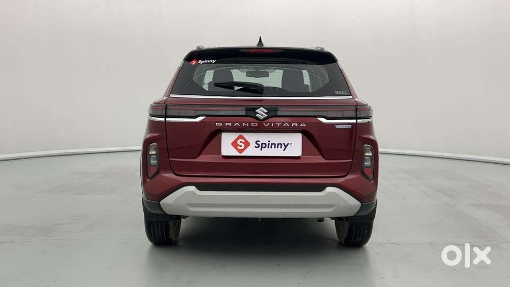 Maruti Suzuki Grand Vitara 1.5 Alpha Smart Hybrid Dual Tone, 2022, P..