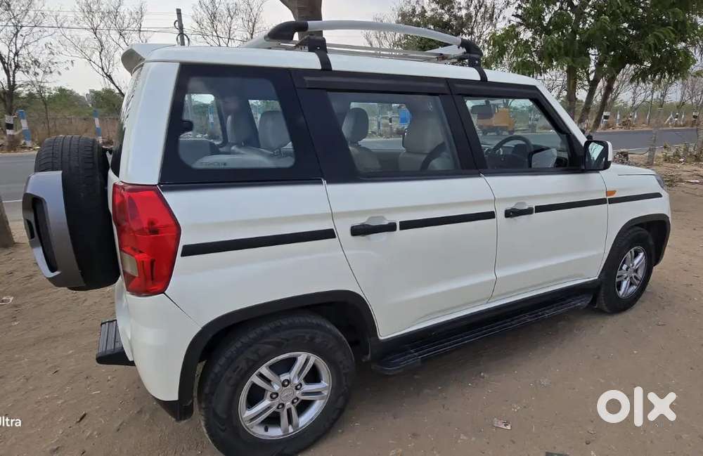 Mahindra Bolero Neo 2022 - 2024