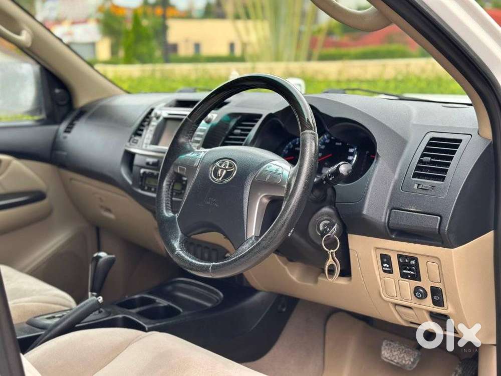 Toyota Fortuner 3.0 4x2 Automatic, 2015, Diesel