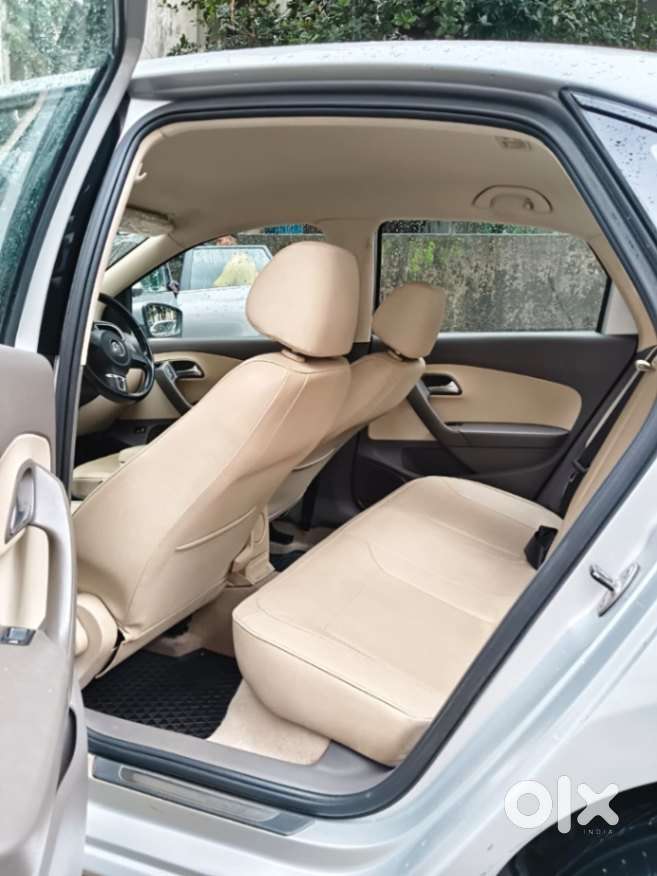 Volkswagen Vento 1.6 Highline, 2014, Petrol
