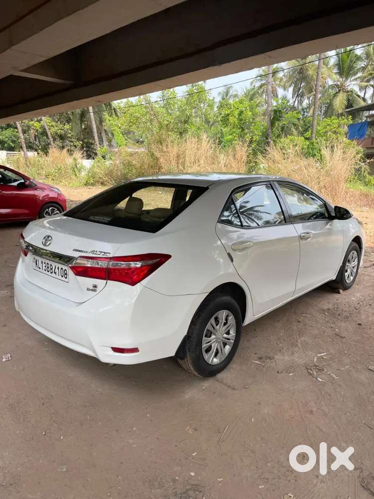Toyota Corolla Altis 2016 Diesel 85000 Km Driven