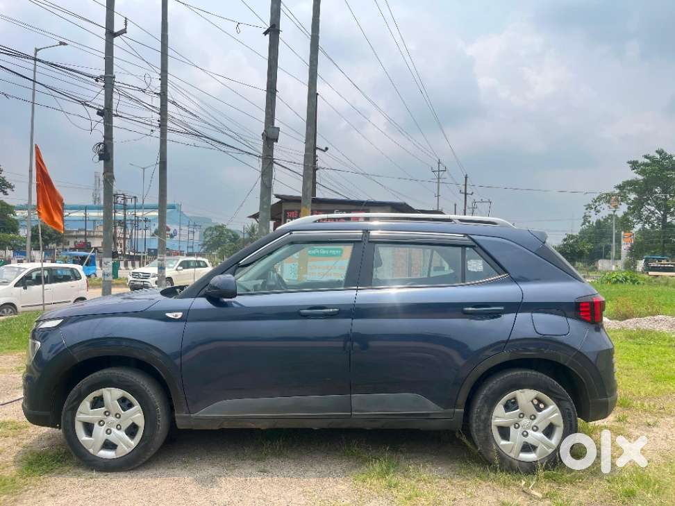 Hyundai Venue S Mt 1.2 Kappa, 2022, Petrol