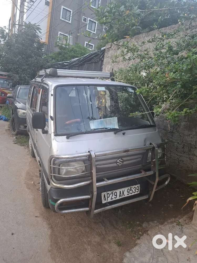 Maruti Suzuki Omni 2010