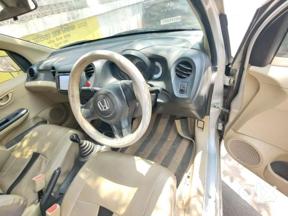 Honda Brio 2016