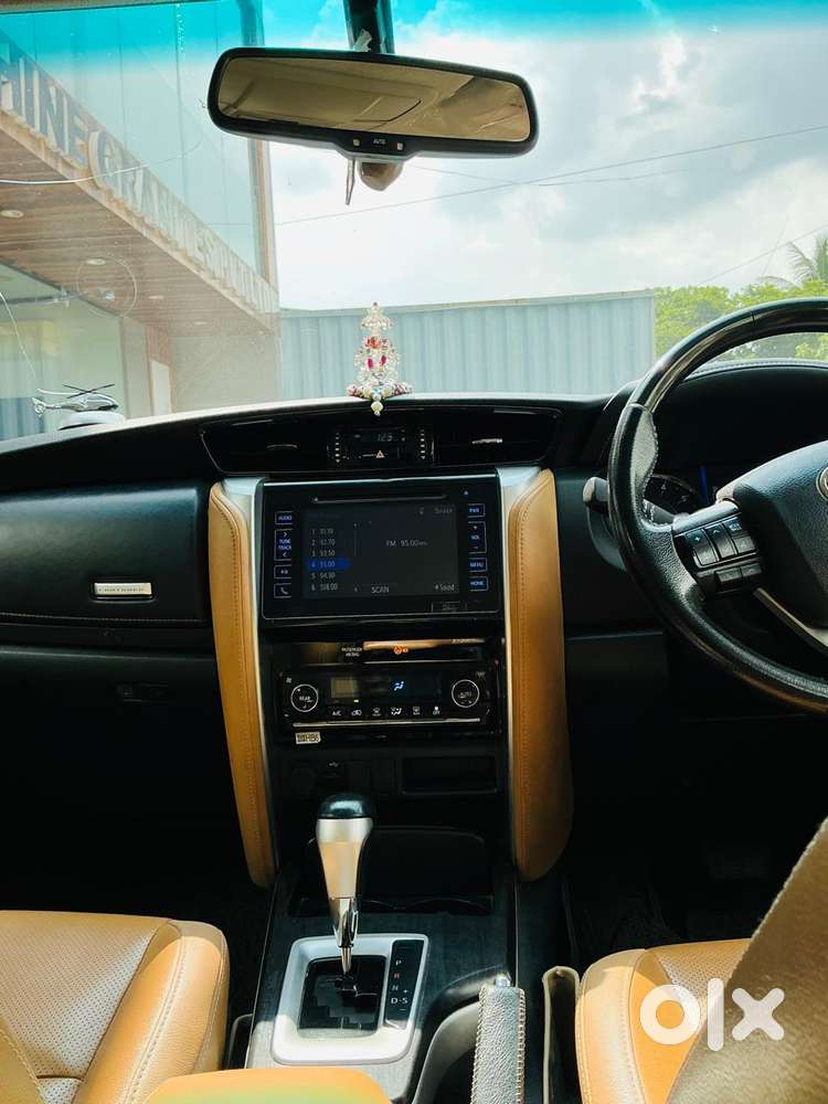 Toyota Fortuner 4x2 At 2.8 Diesel, 2020, Diesel