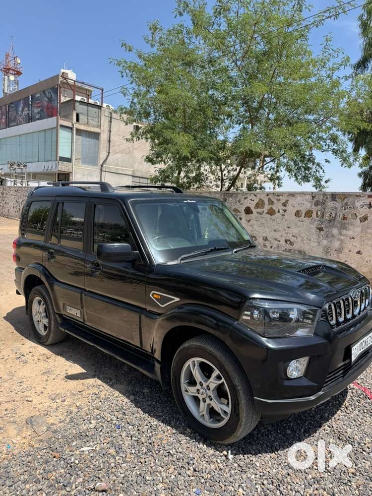 Mahindra Scorpio 2018 Diesel Well Maintained
