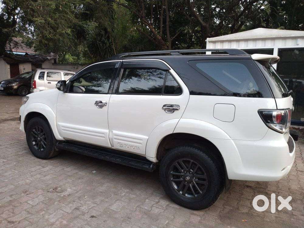 Toyota Fortuner 4x2 At 2.8 Diesel, 2015, Diesel