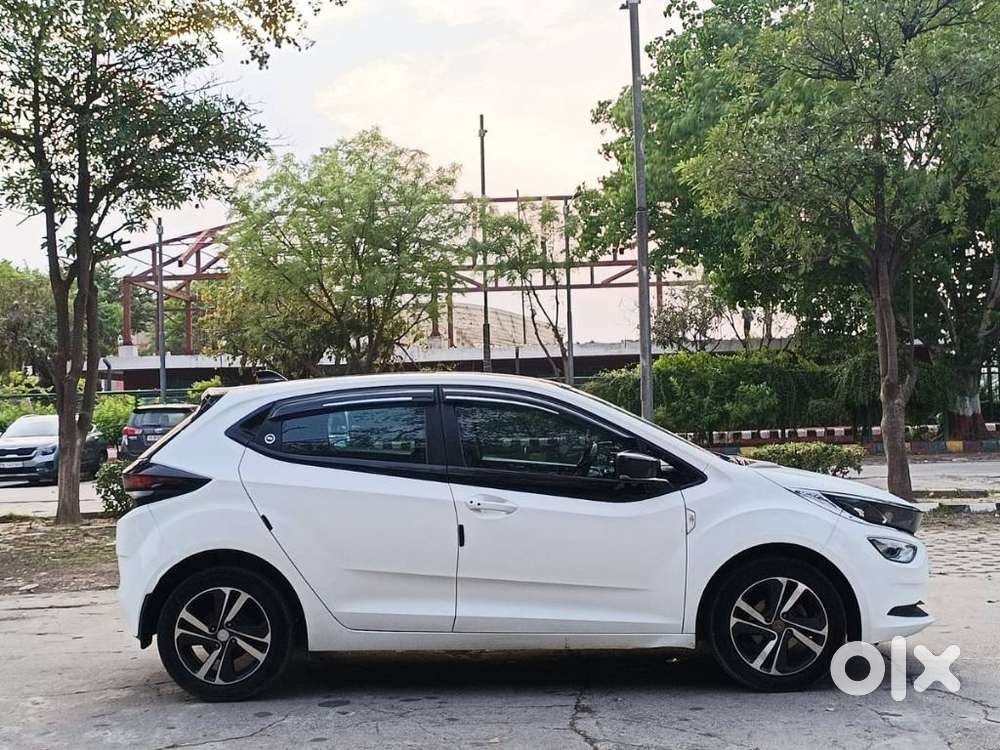 Tata Altroz Xz Plus (o) (s) Icng, 2023, Cng & Hybrids