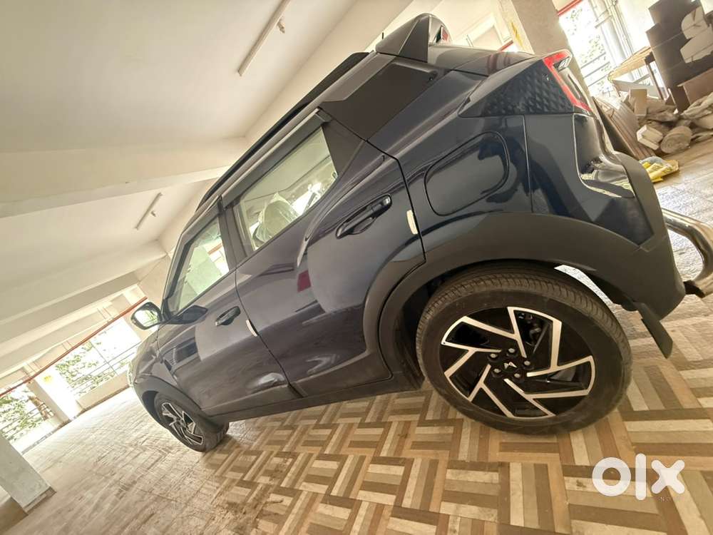 Mahindra Suv 2025 Petrol Automatic