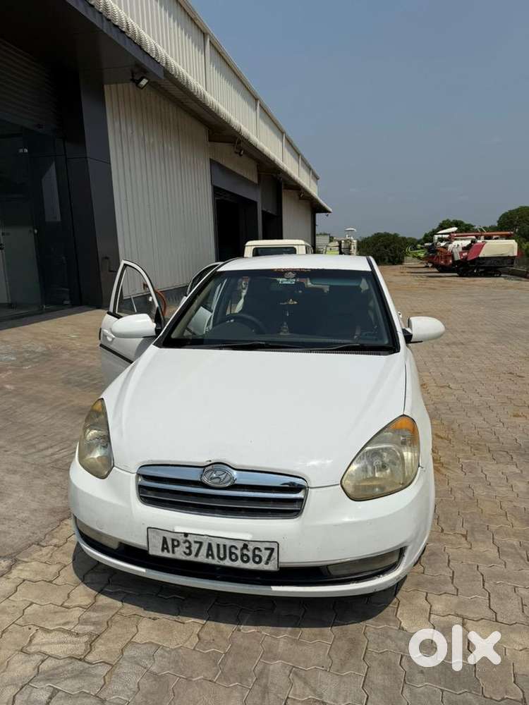 Hyundai Verna 2010 Diesel Well Maintained