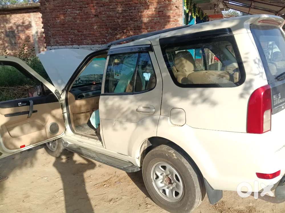 Tata Safari Storme 2014 Diesel 103000 Km Driven