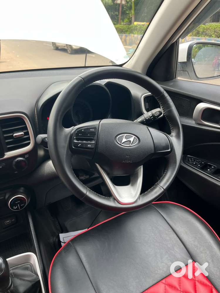 Hyundai Venue E 1.2 Petrol, 2022, Petrol