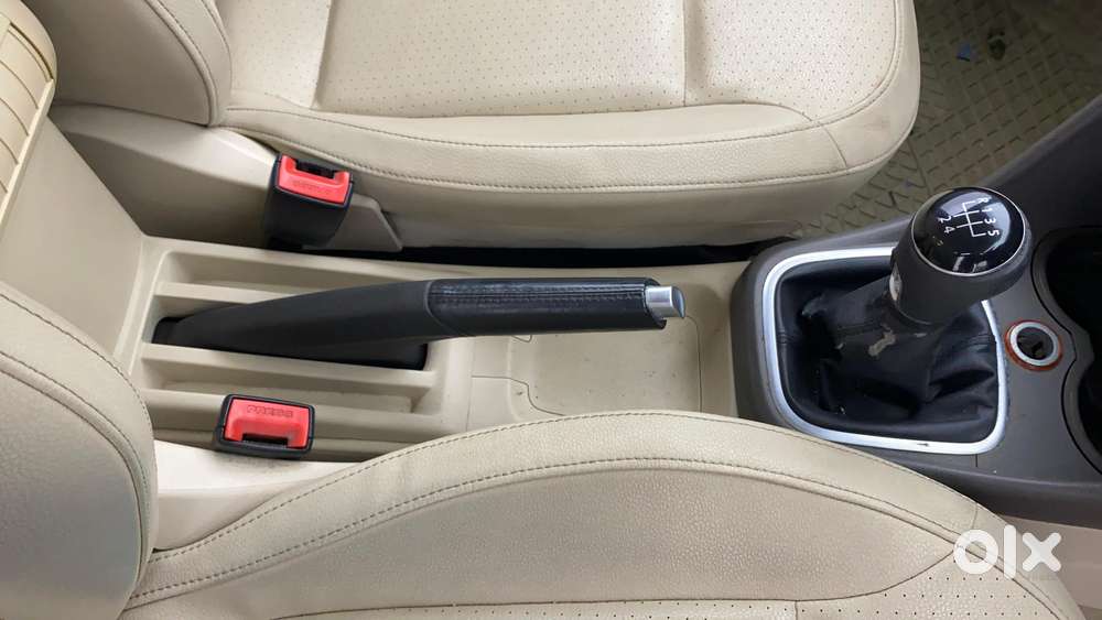 Volkswagen Vento 2010-2013 Petrol Highline, 2013, Petrol