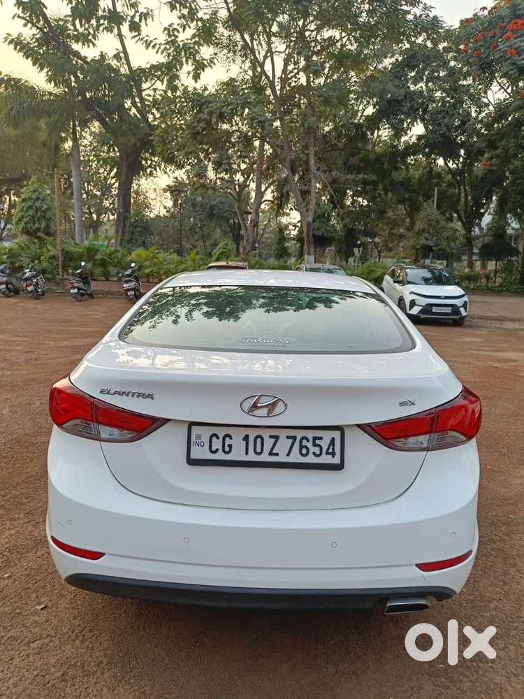 Hyundai New Elantra Petrol Well Maintained