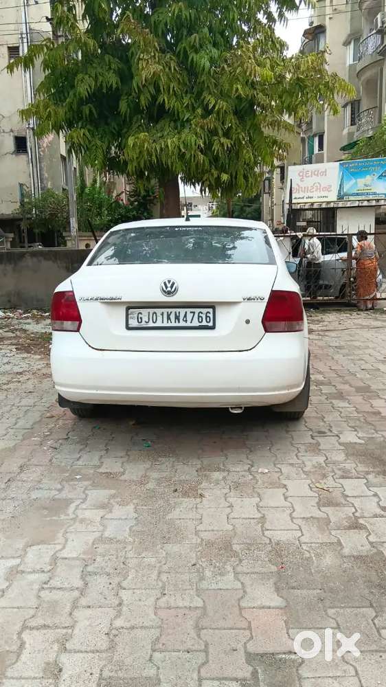 Volkswagen Vento Highline 2011 With Manual Transmission