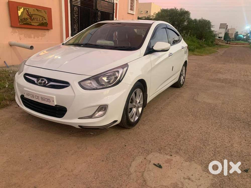 Hyundai Verna 2011 Petrol Automatic 90000 Km Driven