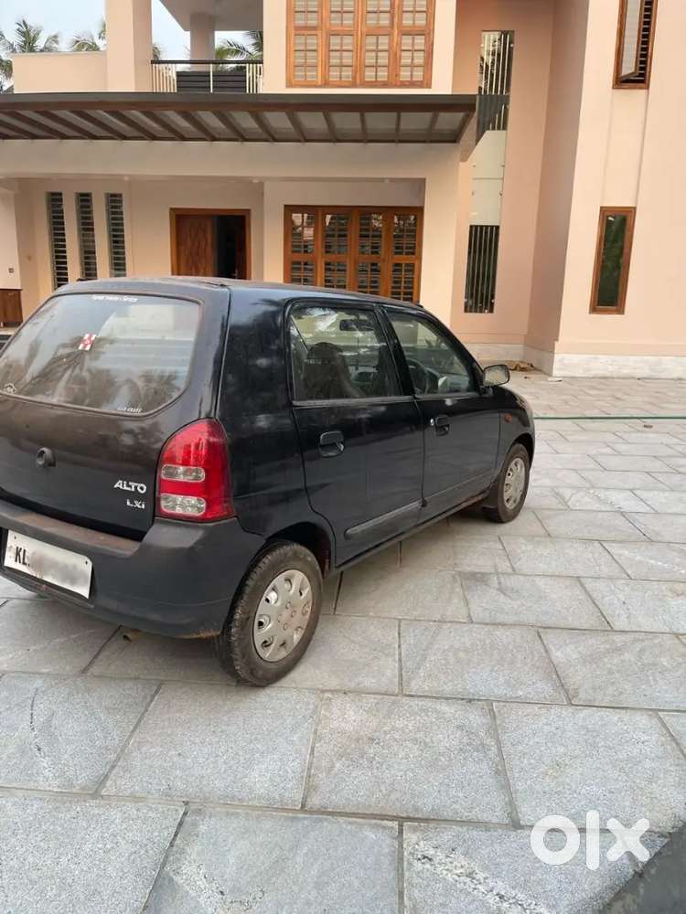 Maruti Suzuki Alto 2011 Petrol Well Maintained Doctor Owned Vehicle.