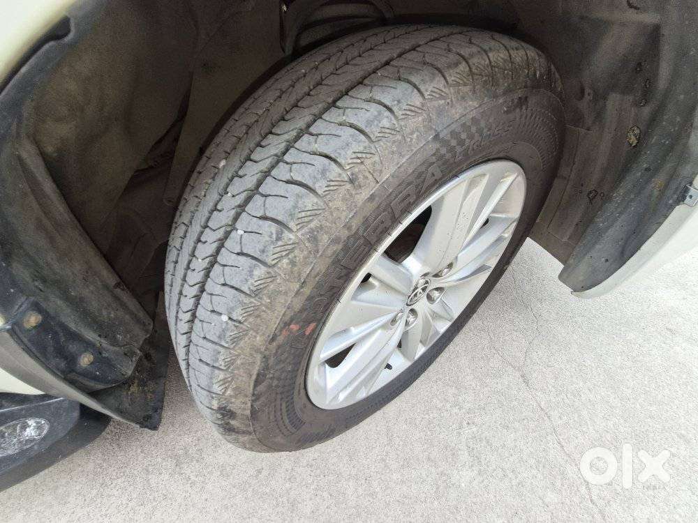 Toyota Innova Crysta 2.8z Automatic, 2018