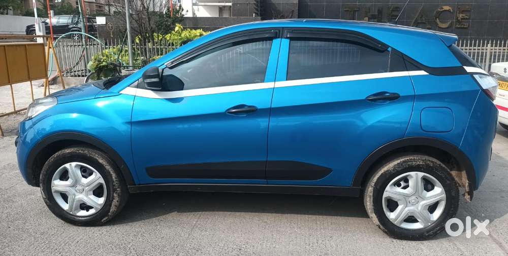 Tata Nexon 1.2 Revotron Xma Amt, 2018, Petrol