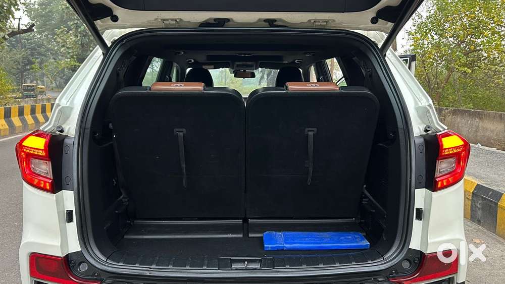Mahindra Alturas G4 4x4 At, 2019, Diesel