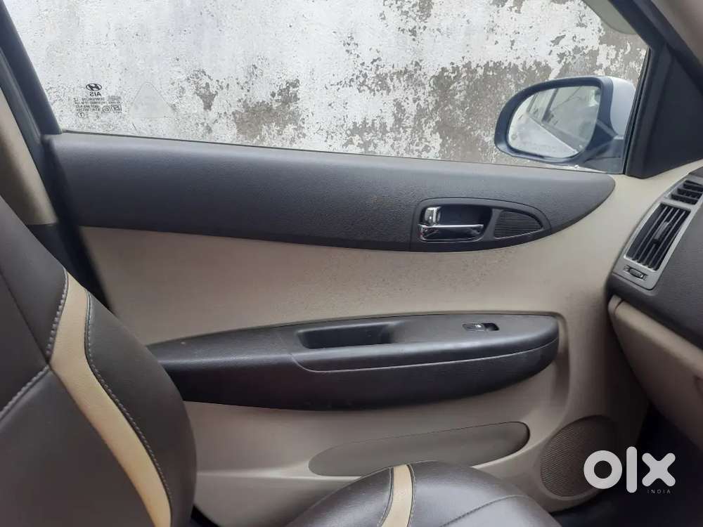 Hyundai Elite I20 2013 Petrol Well Maintained