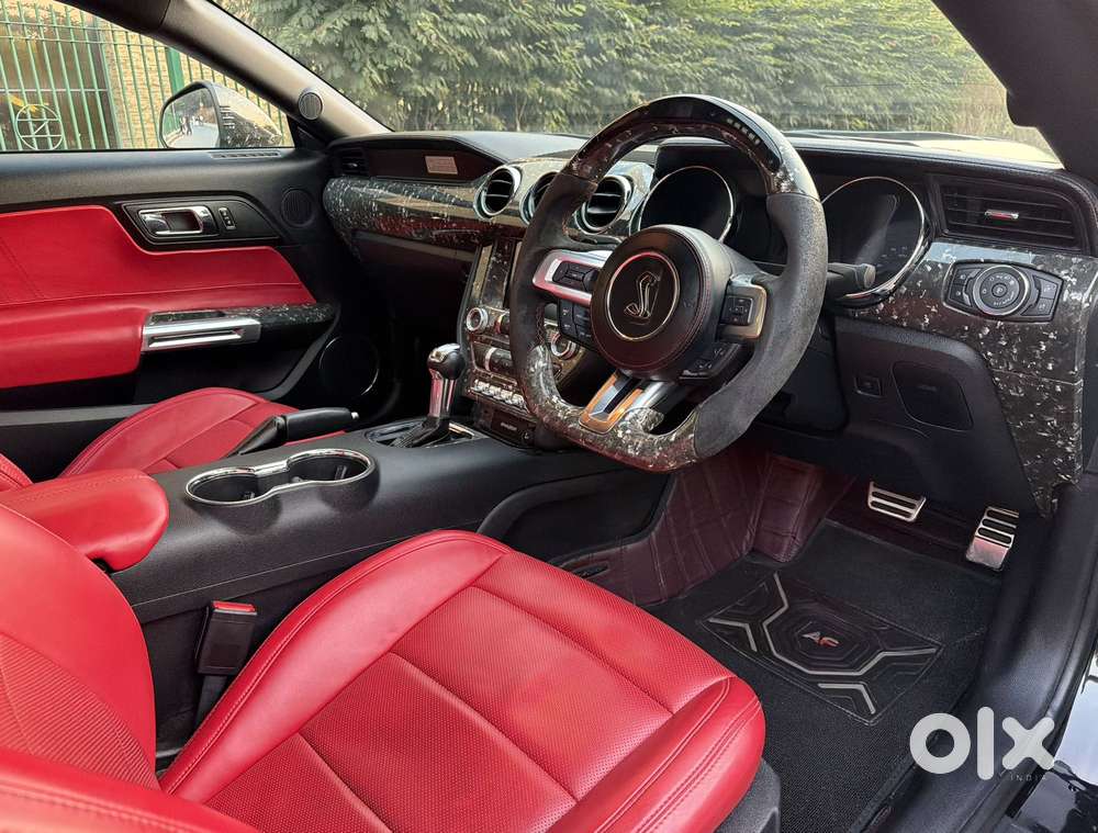 Ford Mustang V8, 2019, Petrol