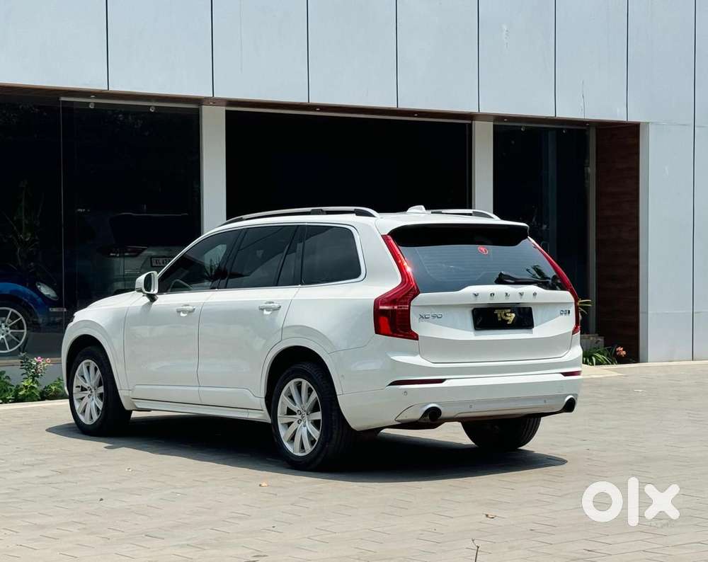 Volvo Xc90 Momentum Luxury, 2016, Diesel