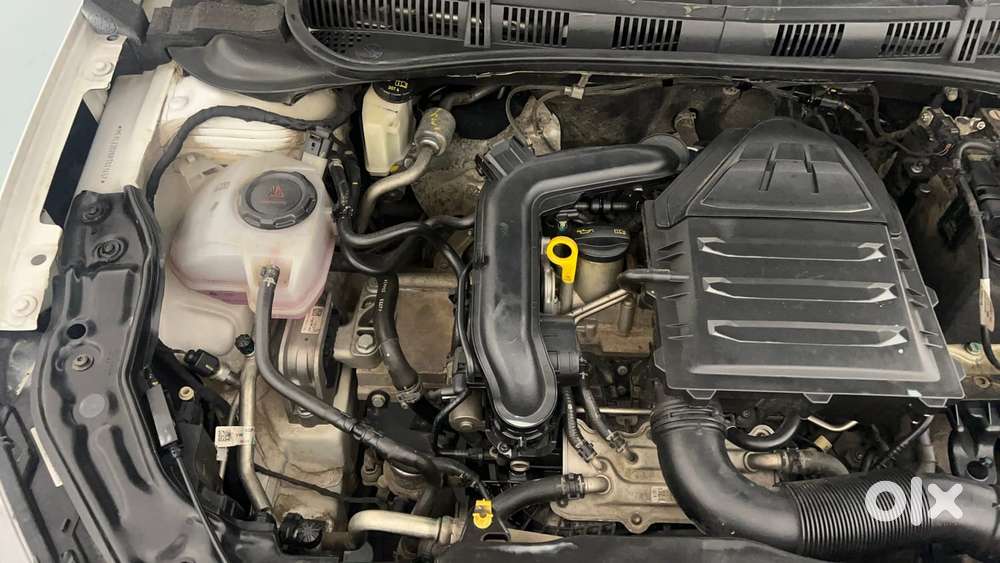 Volkswagen Virtus Highline Plus 1.0 Tsi At, 2023, Petrol
