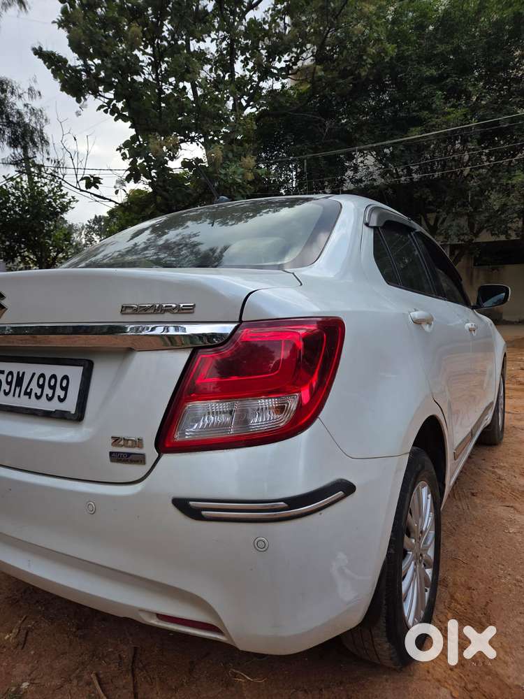 Maruti Suzuki Swift Dzire Zdi + Amt, 2018, Diesel