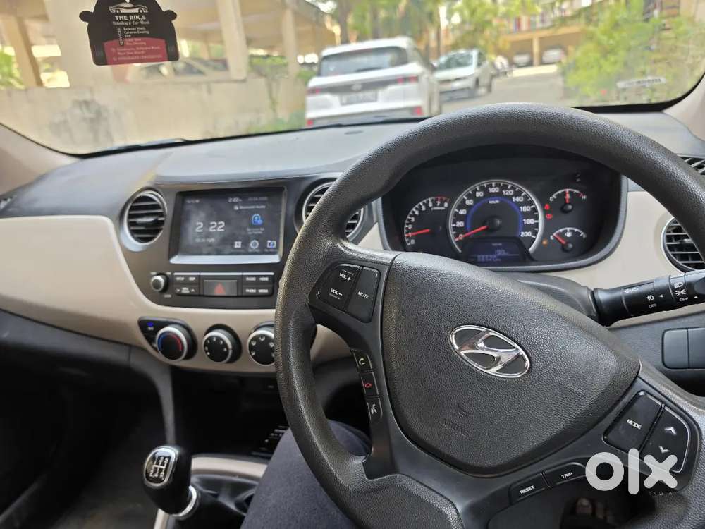 Hyundai Grand I10 Sportz Well Maintained And New Condition
